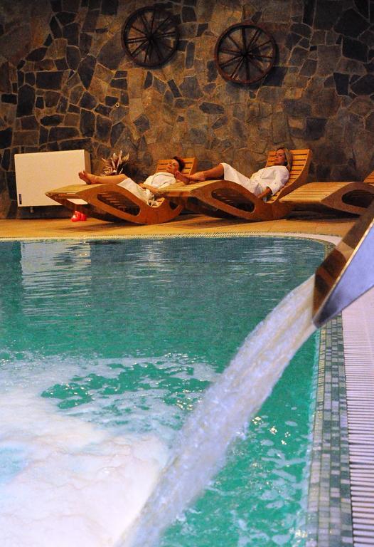 Hotel Karino Spa Polańczyk Extérieur photo
